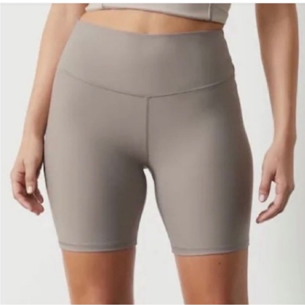 Abercrombie & Fitch Ribbed High-Rise Biker Shorts | Soft Stretch | XS